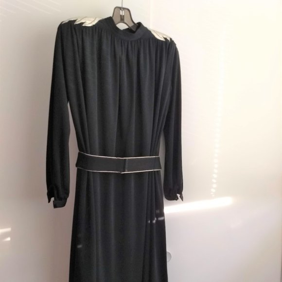 vintage 80s black midi party dress puffy leaf shoulder 🎈HOST PICK🎈x3 - Picture 3 of 14